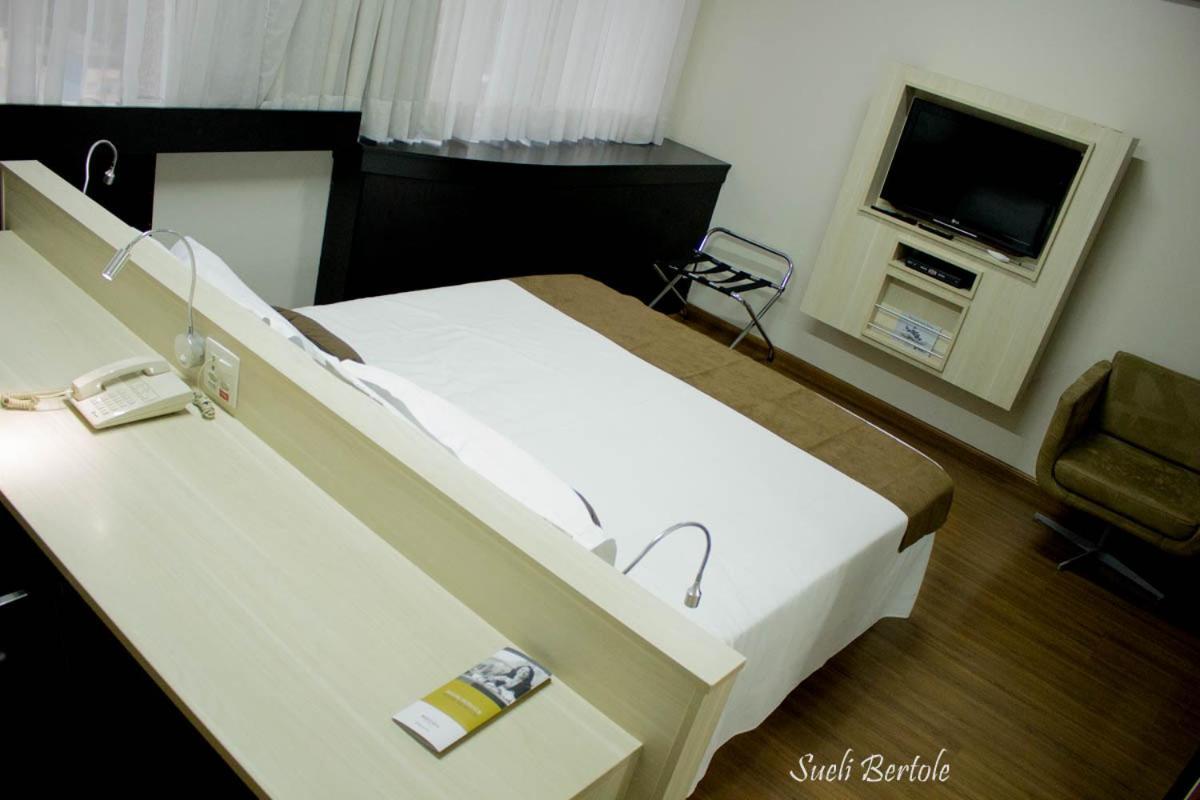 Lindo Flat Em Hotel 4 Estrelas Na Bela Vista Сан-Пауло Экстерьер фото
